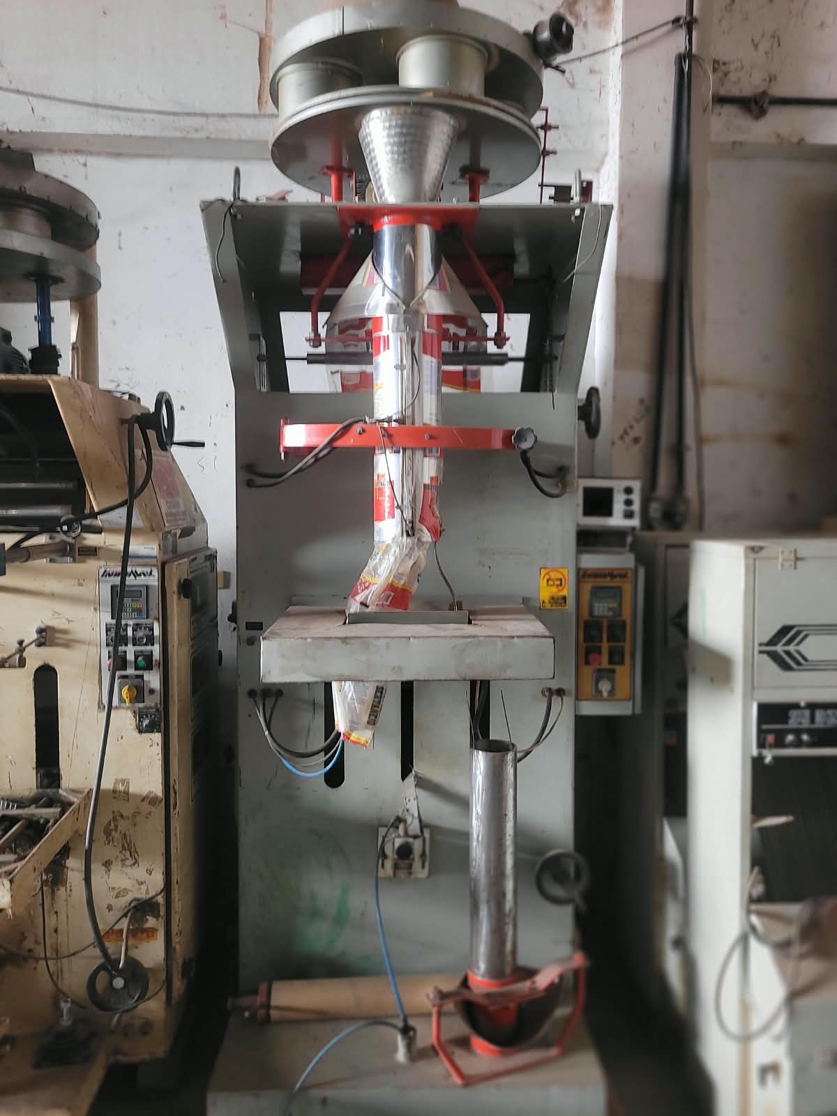 Empacotadora Indumak 5000 p/ açucar – 1, 2 E 5 kg